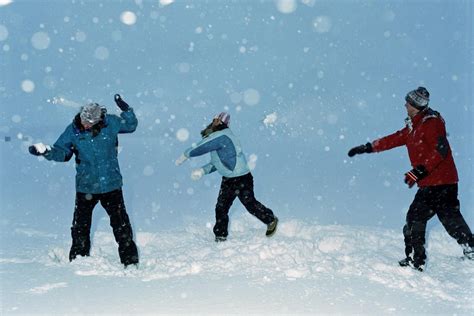 50 Activities Teens And Families Can Do In The Cold Months Fun Winter