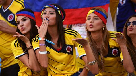 Fondos De Pantalla Mujer Latinas Ropa Evento Colombia Carnaval