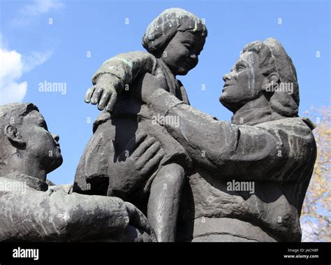 Monument to the Soviet Army in Sofia Stock Photo - Alamy