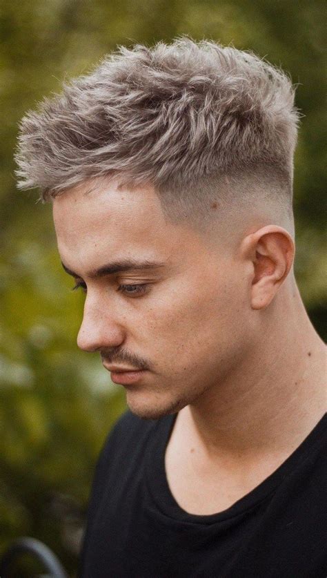 11 Out Of This World Easy Messy Hairstyles For Men