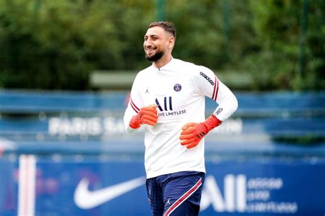 Psg Gianluigi Donnarumma Pr Vient Keylor Navas Sport Fr