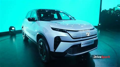 Auto Expo 2023 Tata Punch Icng Unveiled Surprising Boot Space