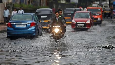 Yellow Alert Issued For Mumbai Heavy Rainfall Likely Over Weekend In