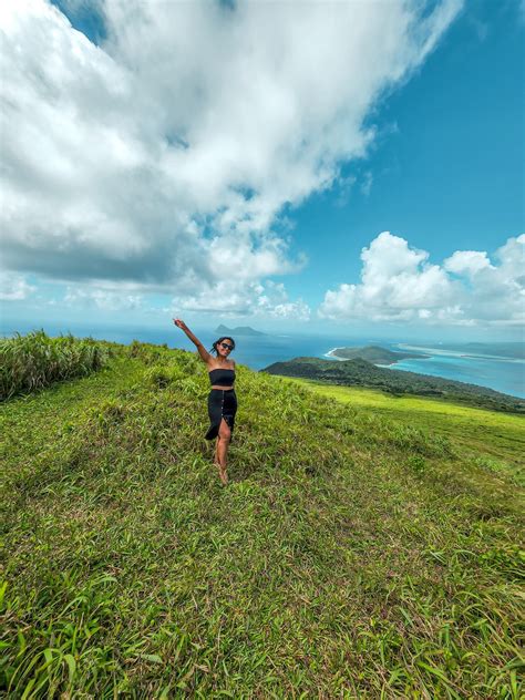 Nguna hike in port vila - Anna Sherchand