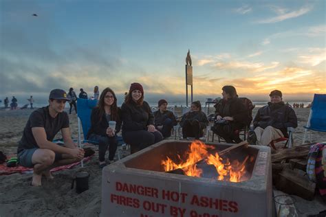 Friday Marks Return Of Ocean Beach Recreational Fires Golden Gate