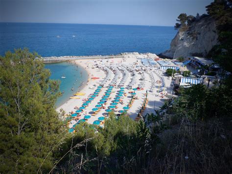 Spiagge Nelle Marche Stagione Balneare Al Via Il Aprile