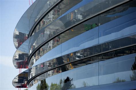 Apple Apple Park C