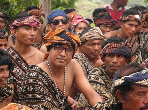 Ritual Adat Raja Uba Dara Menanga Bangnga Di Sabu Raijua Warisan