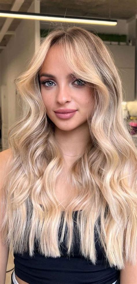 50 Trendy Hair Colour For Every Women Beige Champagne Blonde