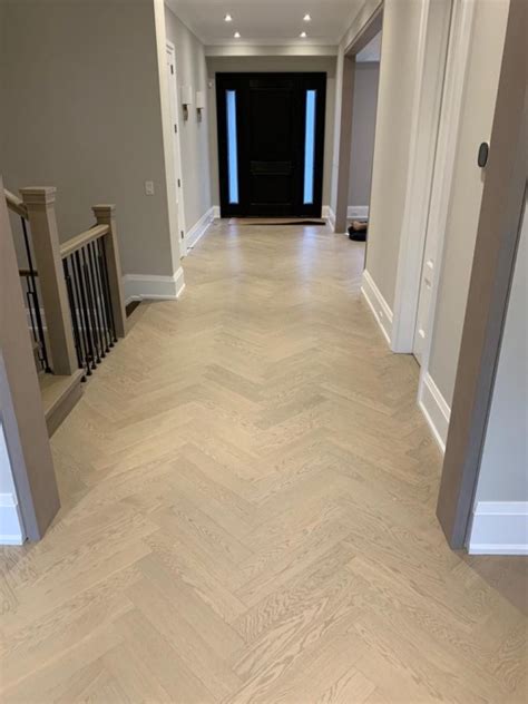 Stunning Herringbone Flooring Ideas - The Dedicated House