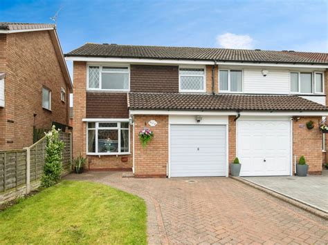 3 Bed Semi Detached House For Sale In Purbeck Close Halesowen West