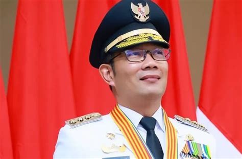 Ridwan Kamil Masih Duduki Posisi Pertama Dalam Survei Pilgub Jabar