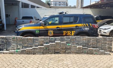 Prf Flagra Caminhão Com Carga De Cocaína Avaliada Em R 70 Milhões