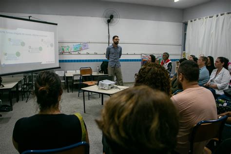 Educação de São Sebastião recebe formação presencial do Projeto