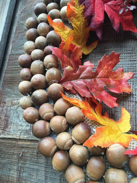 DIY Autumn Acorn Wreath Craft