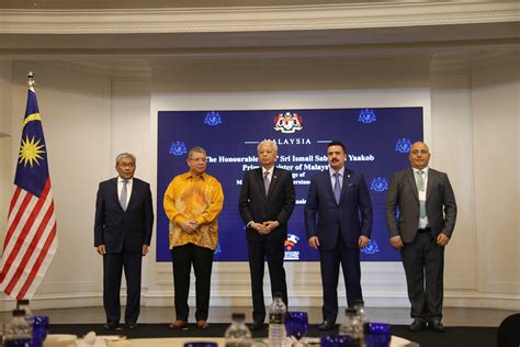 Mou Ceremony Between Ajlan Bros Holding Group And Malaysian Companies