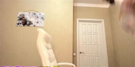 Fists Her Fat Pussy Until She Squirts Tnaflix