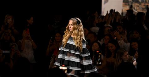 Coquette Blonde Verspielter Haarfarben Trend Im Fr Hling