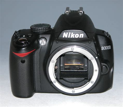 Nikon D3000 10.2MP Digital SLR Camera (Body Only) - Shutter Count 5195 ...