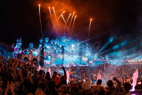 Dónde es cuántos días dura Tomorrowland 2023 y quiénes se presentarán