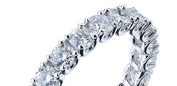 Серьги с бриллиантами и жемчугом в интернет магазине PIERRE