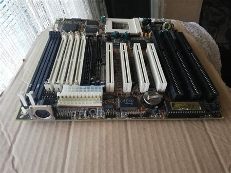Дънна платка Zida Tomato 5DTX-256K v1.1 Socket 7 Дънна платка ...