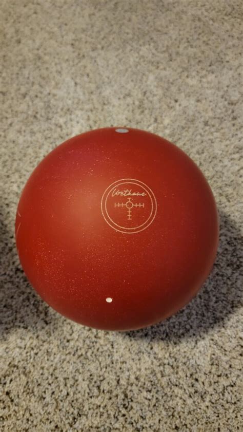 Hammer Black Widow Red Solid Urethane Overseas Bowling Ball 14 Pounds