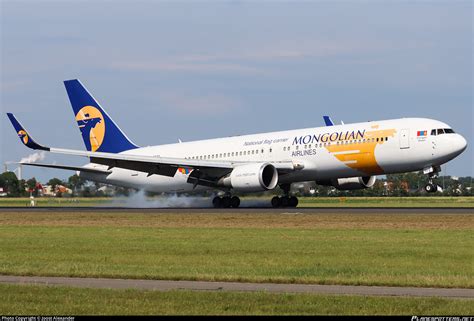 Ju Miat Mongolian Airlines Boeing Ger Wl Photo By Joost