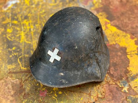 Stahlhelm Mit Schweizer Kreuz Feuerwehr Kaufen Auf Ricardo