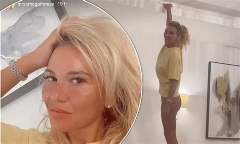 Christine McGuinness Reassures Fans She S Not Naked From The Waist Down In Social Media Clip