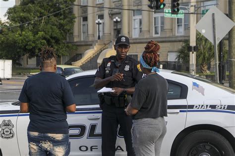 Tampa Police Officer