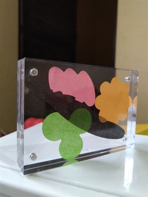 Ptd Confetti With Acrylic Glass Frame Hobbies Toys Memorabilia