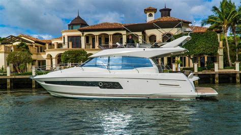 Yacht Prestige 460 F Line Luxury Yachts Yacht