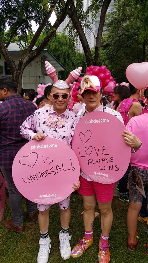 Same Sex Couples Share The Heartwarming Stories Of How They First Met Dear Straight People