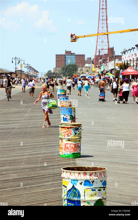 Coney Island Boardwalk Stock Photo - Alamy