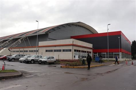 Los Ngeles Por A Os Entregan Concesi N De Terreno En Polideportivo