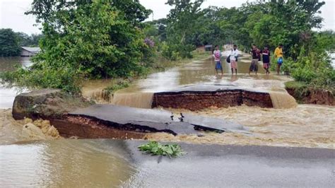 Assam Floods Nearly 5 Lakh People Affected In Floods In 12 Districts