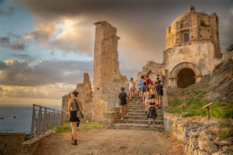 La Calabria Diventa Set Cinematografico Allaperto Con 50 Registi Da