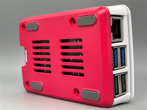 Official Raspberry Pi 5 Case Martin Rowan