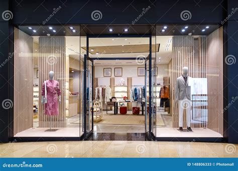 Trendy Fashion Shop Window Front Clothing Store Stock Image Image Of Ceiling Boutiques 148806333