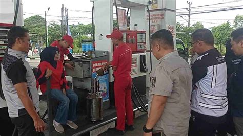 Jelang Mudik Lebaran DKUKMP Ciamis Lakukan Pemeriksaan Di Sejumlah SPBU