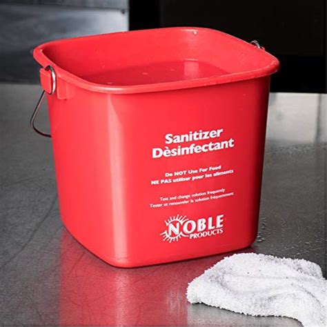 Small Red And Green Detergent And Sanitizing Bucket Quart Cleaning