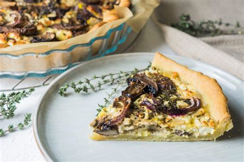 Quiche Mit Champignons Feta Und Roten Zwiebeln La Cuisine De G Raldine