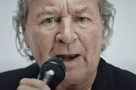 Watch Deep Purple S Video For New Song Lazy Sod