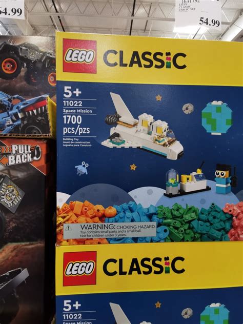 Costco 1631792 LEGO Classic Space Mission 1700 Pcs1 CostcoChaser