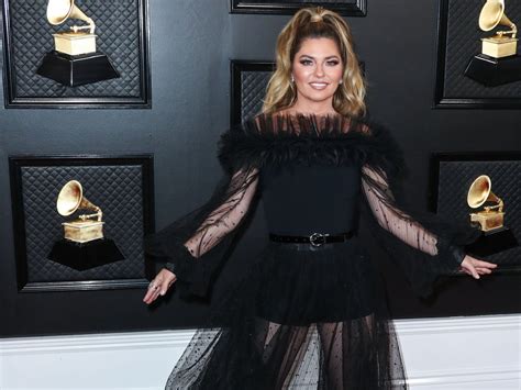 Shania Twain Found It Empowering To Pose Nude For Her New Album