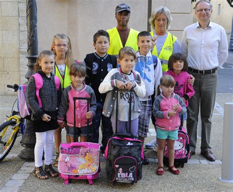 Pédibus On Marche Vers Lécole