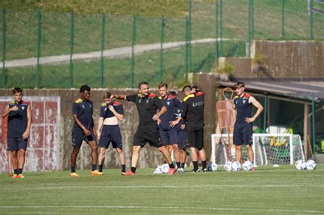 La Preparazione Va Avanti Con Una Doppia Seduta In Due Si Allenano A