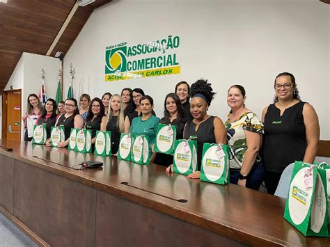 Mulheres Da Acisc São Homenageadas Acisc Associação Comercial E