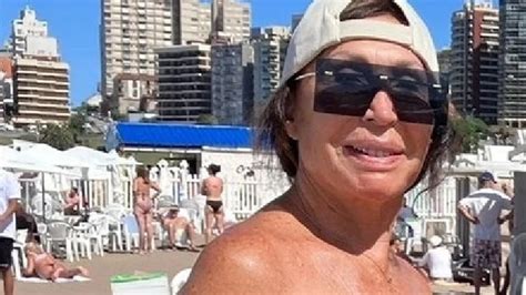 Una Mujer Cuestion Una Foto De Moria Cas N En Bikini Y La Exvedette Le Respondi Duramente